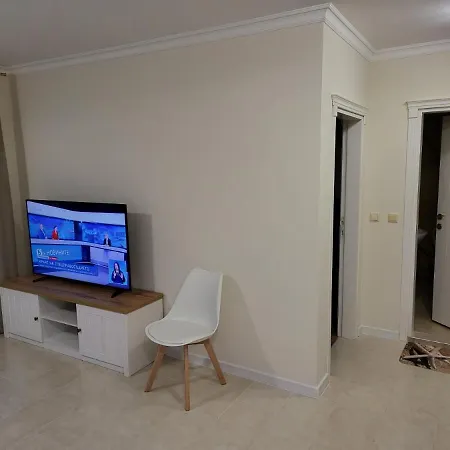 On The 2 Apartment *