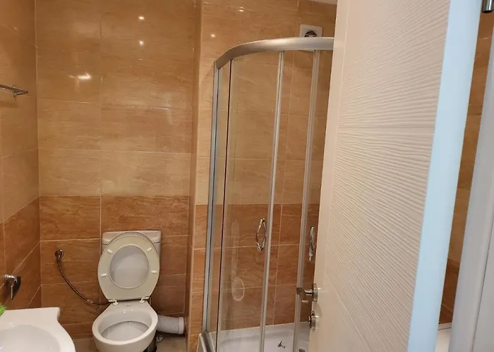 On The 2 Апартамент Равда