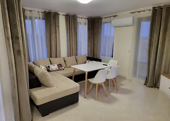 Апартамент On The 2 Равда